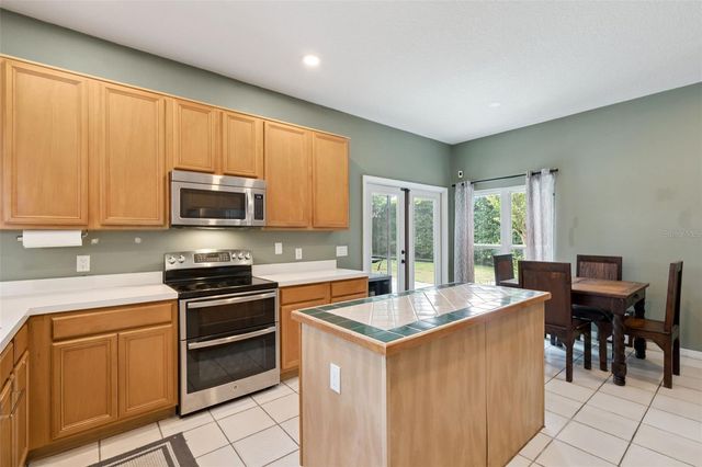 2401 STONEVIEW ROAD, Orlando, FL 32806