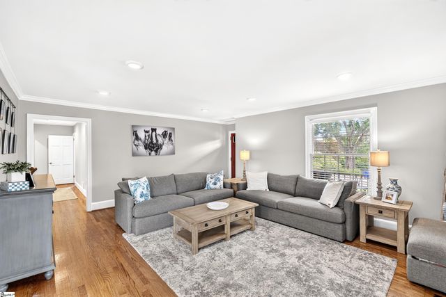 453 Longview Terrace, Greenville, SC 29605