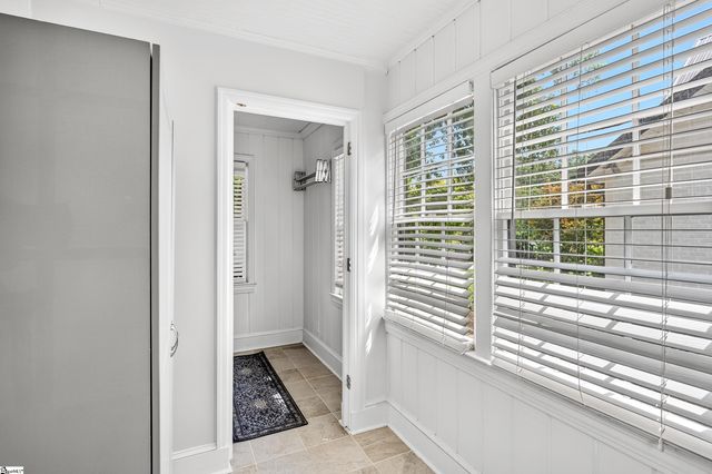 453 Longview Terrace, Greenville, SC 29605