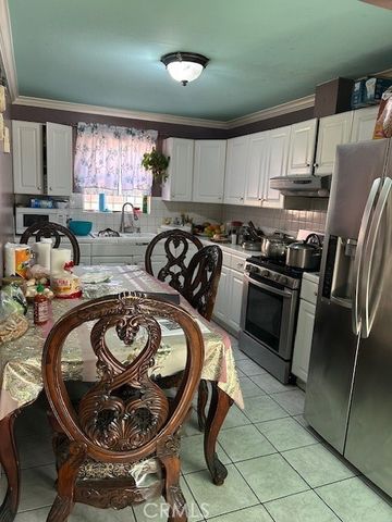 436 W 111th Street, Los Angeles, CA 90061