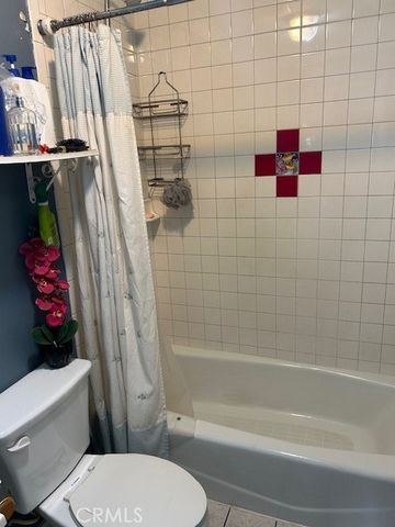 436 W 111th Street, Los Angeles, CA 90061