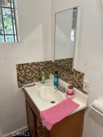 436 W 111th Street, Los Angeles, CA 90061