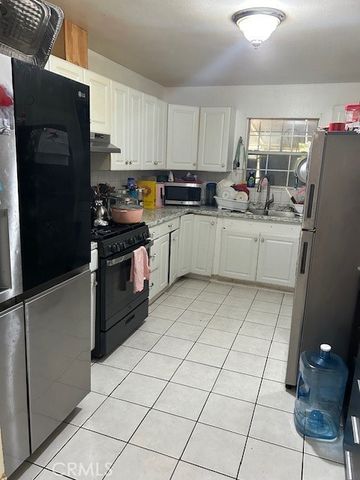 436 W 111th Street, Los Angeles, CA 90061