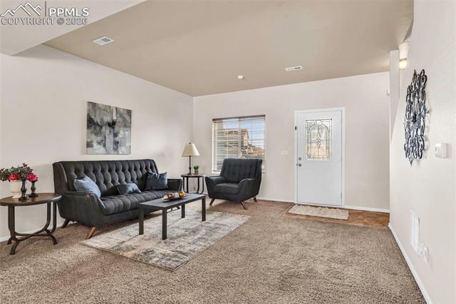 917 Silverqueen Road, Pueblo, CO 81008