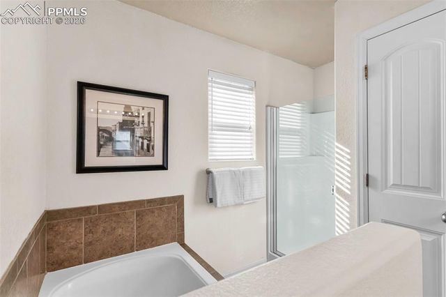 917 Silverqueen Road, Pueblo, CO 81008