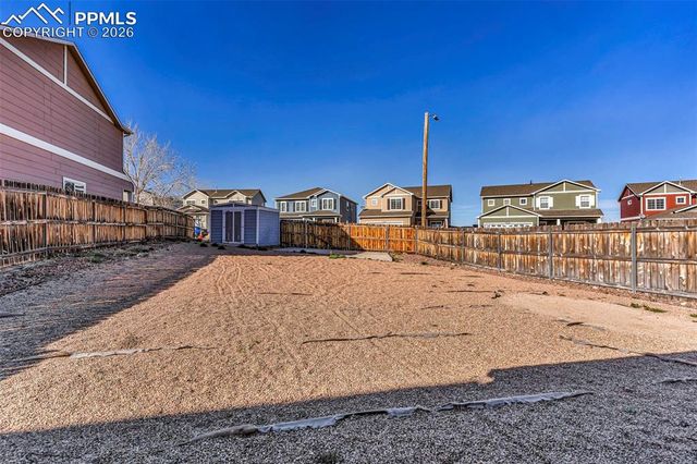 917 Silverqueen Road, Pueblo, CO 81008