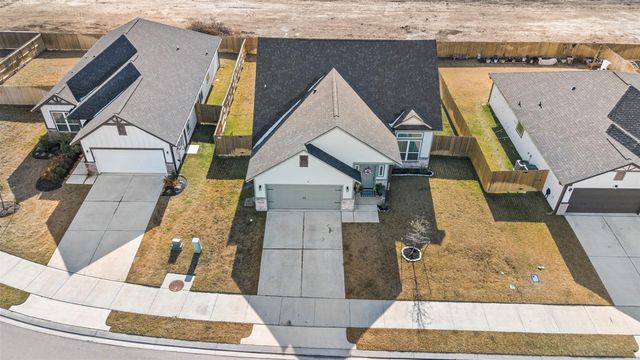 2506 Lightfoot Lane, Bryan, TX 77803