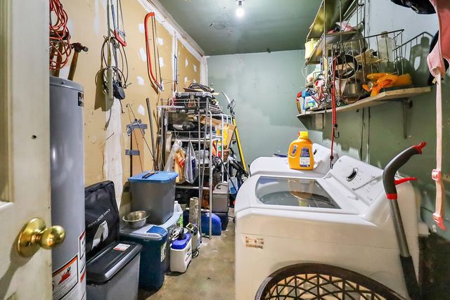 204 Chandler Drive, Baytown, TX 77521