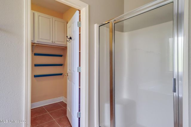 7921 Rue Madison, Ocean Springs, MS 39564