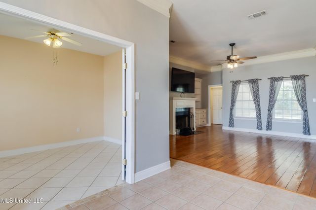 7921 Rue Madison, Ocean Springs, MS 39564