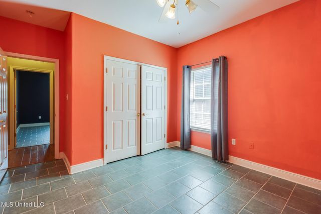 7921 Rue Madison, Ocean Springs, MS 39564