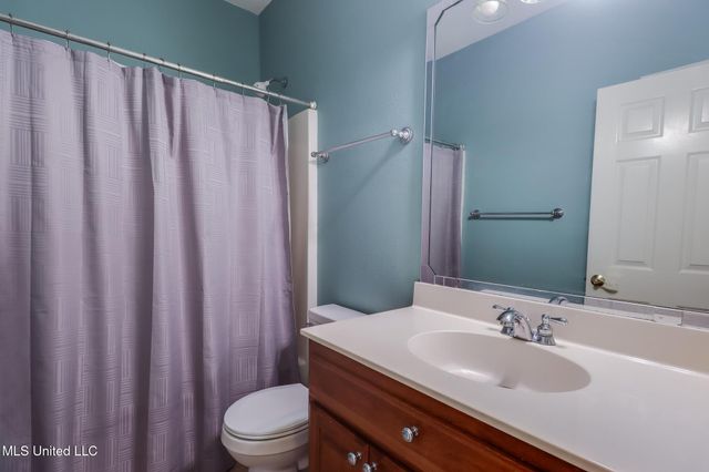 7921 Rue Madison, Ocean Springs, MS 39564