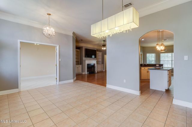 7921 Rue Madison, Ocean Springs, MS 39564