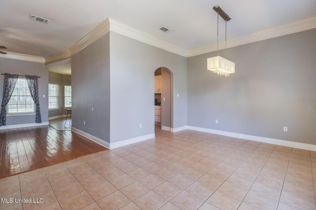 7921 Rue Madison, Ocean Springs, MS 39564