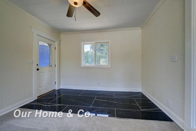 6072 Center Road, Traverse City, MI 49686