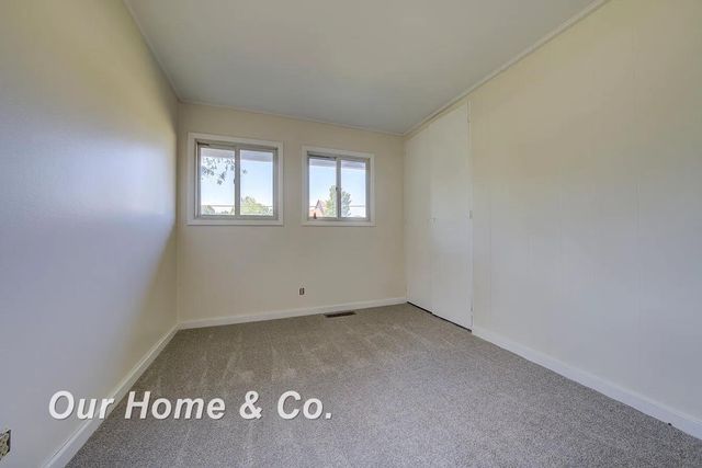 6072 Center Road, Traverse City, MI 49686