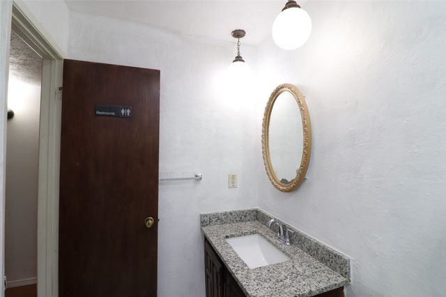 1504 Fair Oaks Drive, Richardson, TX 75081