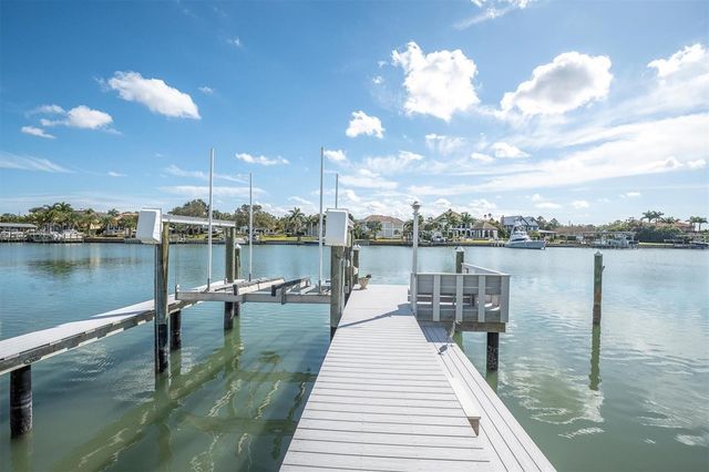 309 BUTTONWOOD LANE, Largo, FL 33770