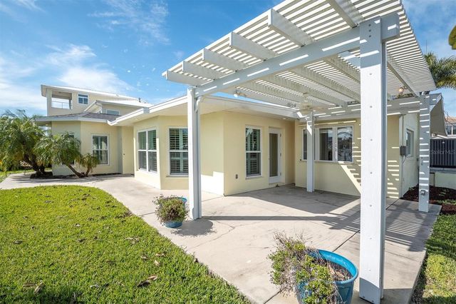 309 BUTTONWOOD LANE, Largo, FL 33770