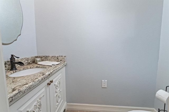 3455 Michelle Avenue, Vidor, TX 77662