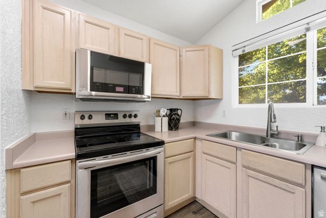 386 W INAUGURATION RD, Draper, UT 84020