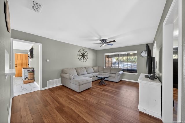 31867 Lake Wind, Bulverde, TX 78163