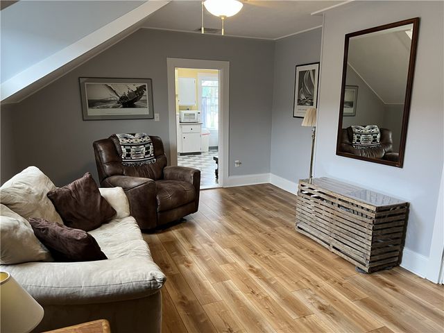 13 Newport Avenue 3, Newport, RI 02840