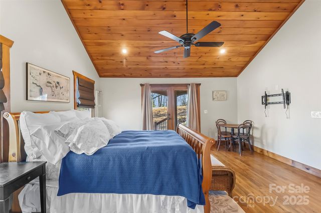 525 Mossy Oak Trail, Nebo, NC 28761