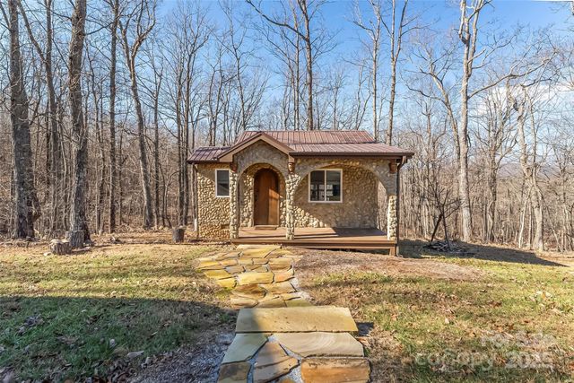 525 Mossy Oak Trail, Nebo, NC 28761