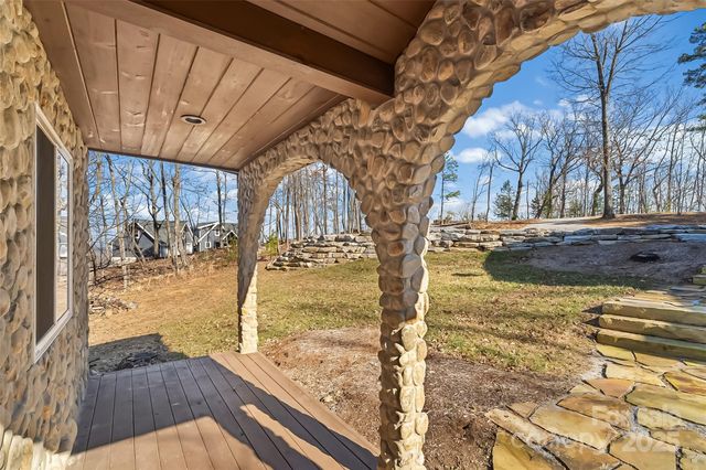 525 Mossy Oak Trail, Nebo, NC 28761