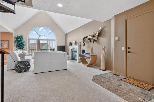 3372 Loon Lake Court 41, Waterford, MI 48329