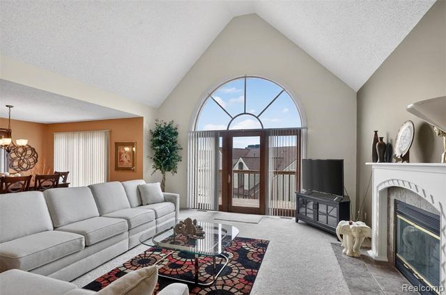 3372 Loon Lake Court 41, Waterford, MI 48329