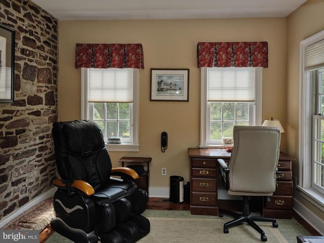 1789 WRIGHTSTOWN RD, Newtown, PA 18940