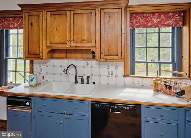 1789 WRIGHTSTOWN RD, Newtown, PA 18940