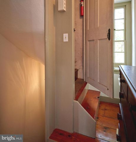 1789 WRIGHTSTOWN RD, Newtown, PA 18940