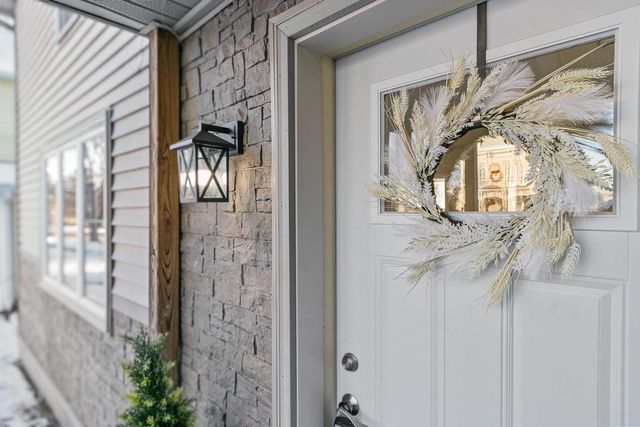 225 N Pine Street, Reedsburg, WI 53959