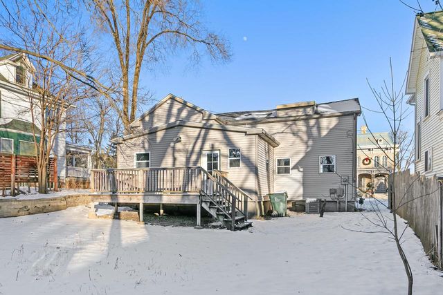 225 N Pine Street, Reedsburg, WI 53959