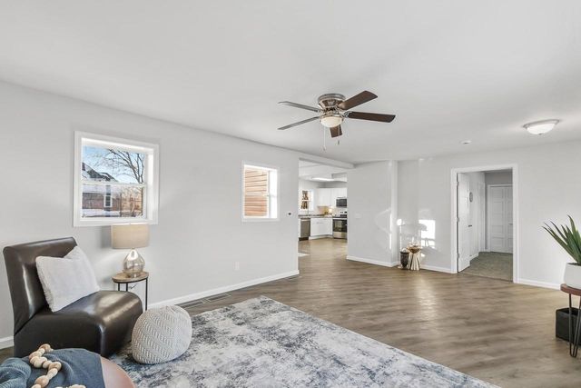 225 N Pine Street, Reedsburg, WI 53959