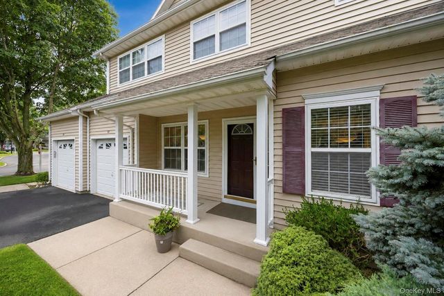 51 Deer Valley Drive, Nesconset, NY 11767
