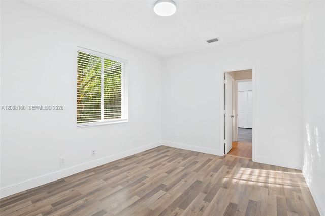 646 Heritage Dr 646, Weston, FL 33326