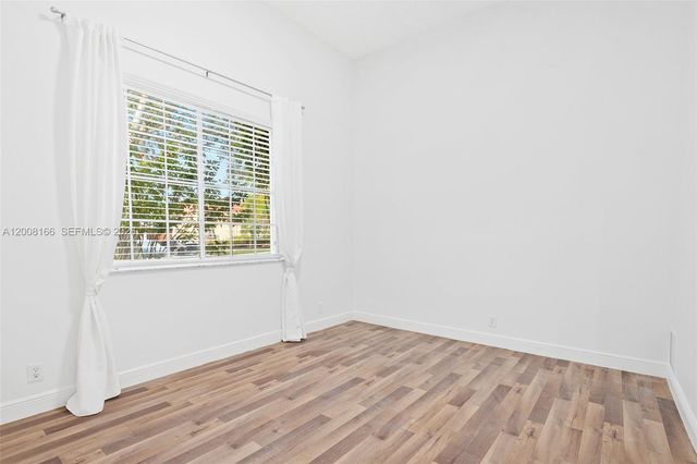 646 Heritage Dr 646, Weston, FL 33326