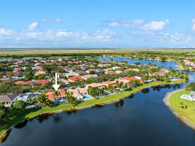 646 Heritage Dr 646, Weston, FL 33326