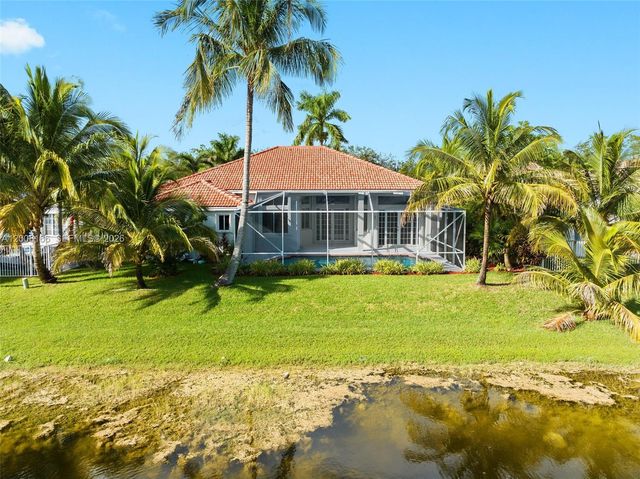 646 Heritage Dr 646, Weston, FL 33326