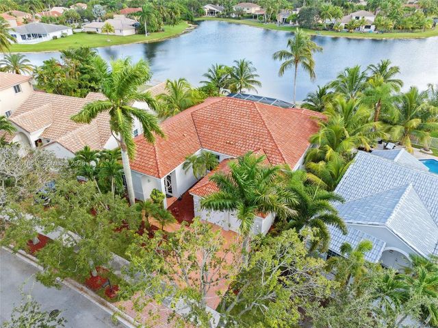 646 Heritage Dr 646, Weston, FL 33326