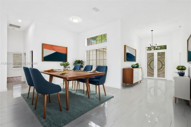 646 Heritage Dr 646, Weston, FL 33326