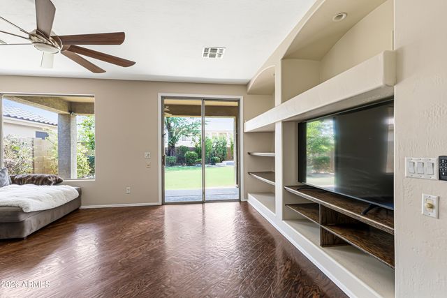 3229 W BUCKHORN Trail, Phoenix, AZ 85083