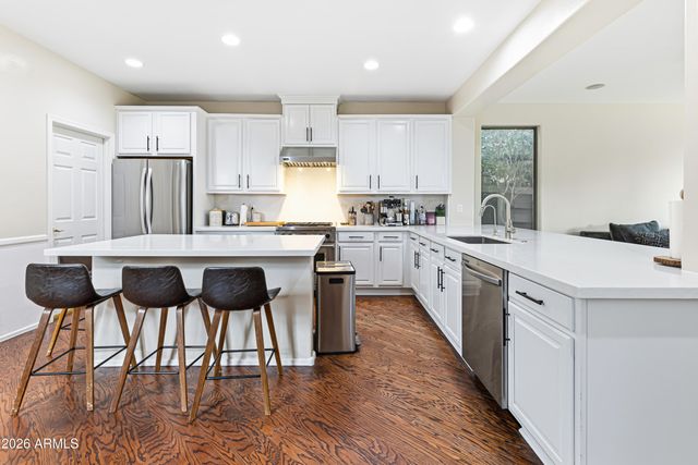 3229 W BUCKHORN Trail, Phoenix, AZ 85083