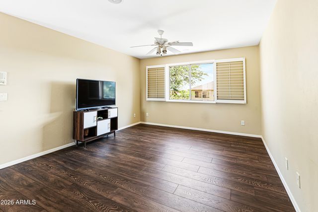 3229 W BUCKHORN Trail, Phoenix, AZ 85083