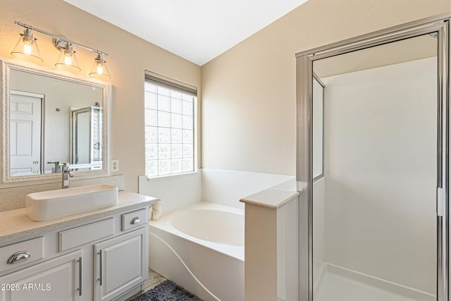 3229 W BUCKHORN Trail, Phoenix, AZ 85083