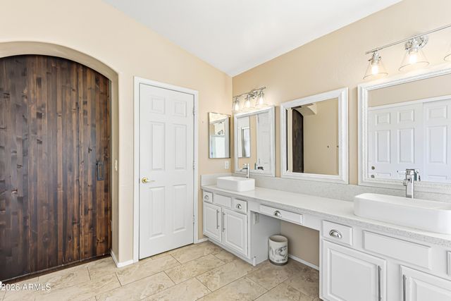 3229 W BUCKHORN Trail, Phoenix, AZ 85083